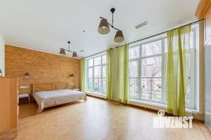 Таунхаус 200м², 3-этажный, на длительный срок, 