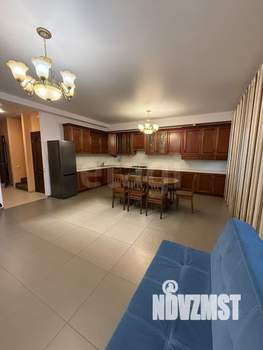 Таунхаус 140м², 2-этажный, на длительный срок, 