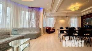 Дом 500м², 3-этажный, посуточно, 
