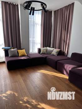 Таунхаус 270м², 3-этажный, на длительный срок, 