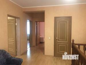 Дом 200м², 2-этажный, на длительный срок, 