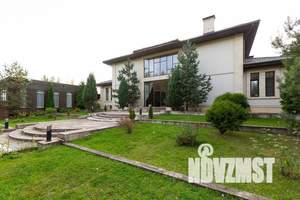 Дом 1233м², 3-этажный, посуточно, 