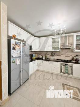 Таунхаус 175м&sup2;, 4-этажный, участок 4 сот.  