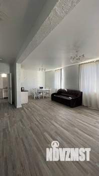 Коттедж 150м², 2-этажный, участок 6 сот.  