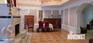 Дом 650м², 3-этажный, участок 18 сот.  