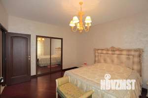 Коттедж 650м², 3-этажный, участок 19 сот.  