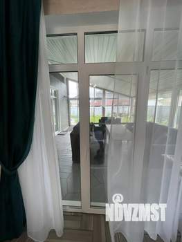 Коттедж 195м², 2-этажный, участок 5 сот.  