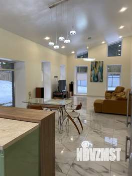 Коттедж 260м², 2-этажный, участок 11 сот.  