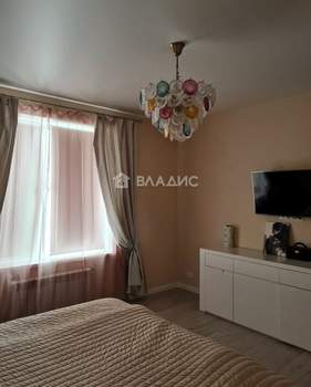 Дом 174м², 2-этажный, участок 7 сот.  