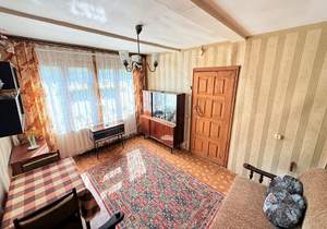 Дом 40м², 2-этажный, участок 10 сот.  