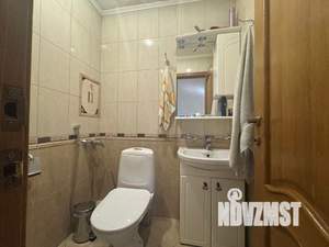 Дом 500м², 3-этажный, участок 20 сот.  