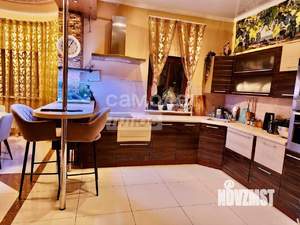 Дом 355м&sup2;, 2-этажный, участок 12 сот.  