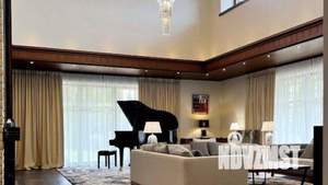 Коттедж 900м², 4-этажный, участок 40 сот.  