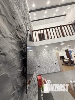 Дом 144м&sup2;, 2-этажный, участок 6 сот.  