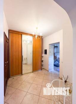 Таунхаус 207м², 3-этажный, участок 5 сот.  