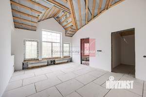 Дом 737м², 3-этажный, участок 26 сот.  