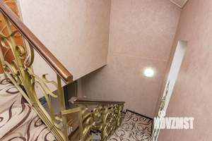 Коттедж 210м², 3-этажный, участок 5 сот.  