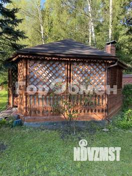 Дом 423м&sup2;, 3-этажный, участок 23 сот.  