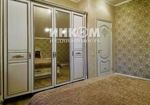 Дом 244м², 3-этажный, участок 6 сот.  
