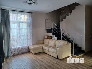 Дом 150м², 2-этажный, участок 5 сот.  
