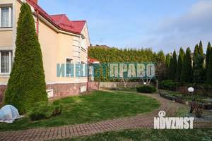 Коттедж 413м², 3-этажный, участок 10 сот.  