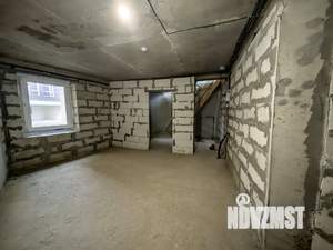 Таунхаус 220м², 3-этажный, участок 1 сот.  