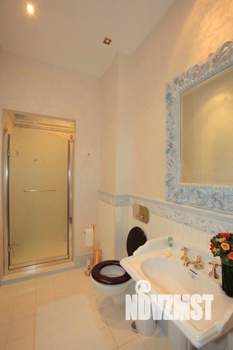 Коттедж 650м², 3-этажный, участок 19 сот.  