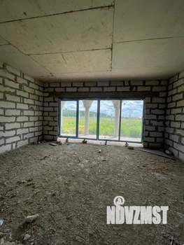 Коттедж 180м², 2-этажный, участок 9 сот.  