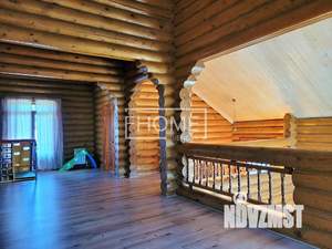 Коттедж 280м&sup2;, 2-этажный, участок 10 сот.  