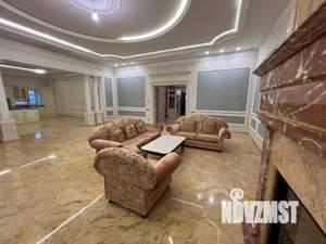 Коттедж 1256м&sup2;, 3-этажный, участок 70 сот.  