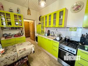 Дом 260м², 3-этажный, участок 4 сот.  