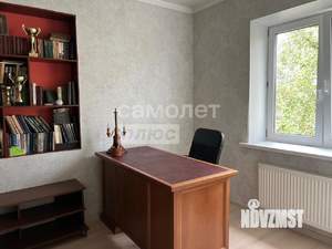 Дом 256м², 2-этажный, участок 15 сот.  