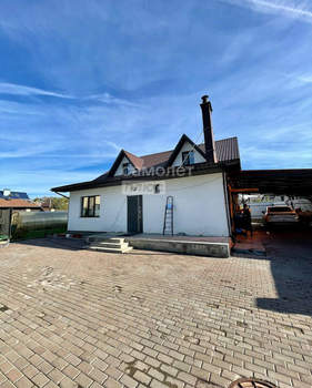 Дом 240м², 2-этажный, участок 8 сот.  