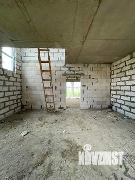Коттедж 180м², 2-этажный, участок 9 сот.  