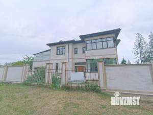 Коттедж 400м², 3-этажный, участок 18 сот.  