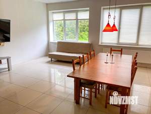 Коттедж 733м², 3-этажный, участок 20 сот.  