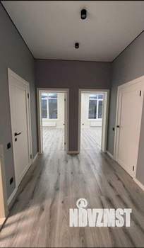 Дом 208м&sup2;, 2-этажный, участок 8 сот.  