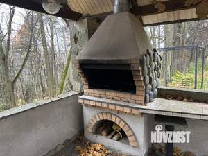 Дом 252м², 3-этажный, участок 15 сот.  