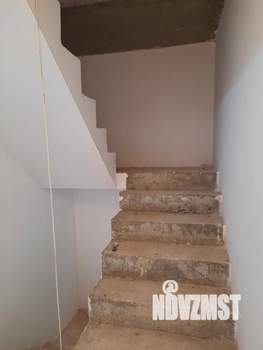 Таунхаус 130м², 2-этажный, участок 1 сот.  
