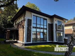 Дом 205м&sup2;, 2-этажный, участок 9 сот.  