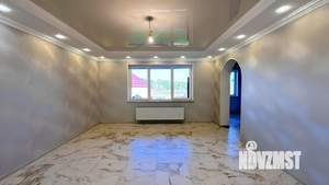 Дом 141м², 2-этажный, участок 8 сот.  