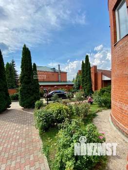 Дом 650м², 3-этажный, участок 18 сот.  