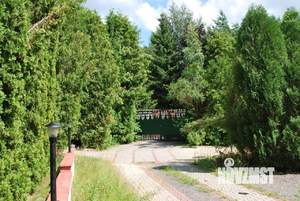 Коттедж 770м², 3-этажный, участок 19 сот.  