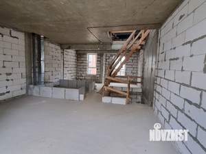 Таунхаус 163м², 3-этажный, участок 1 сот.  