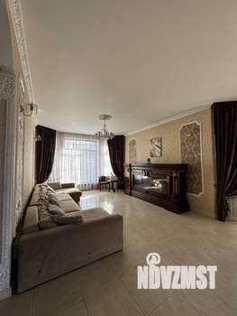 Дом 433м&sup2;, 4-этажный, участок 10 сот.  