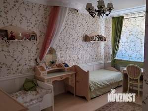 Дом 407м², 2-этажный, участок 11 сот.  