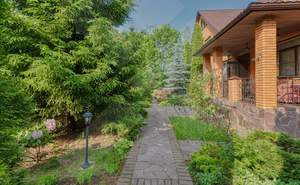 Дом 640м², 4-этажный, участок 36 сот.  