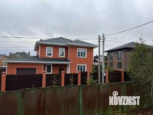 Дом 312м&sup2;, 2-этажный, участок 7 сот.  