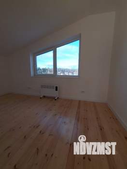 Дом 180м², 2-этажный, участок 12 сот.  