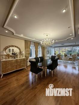 Дом 490м², 4-этажный, участок 12 сот.  